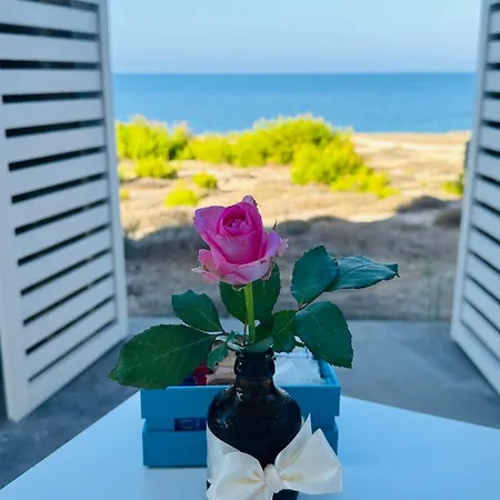 Sunset Bay Torre Suda