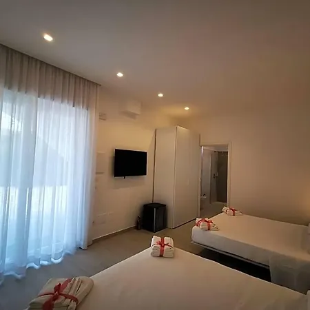 Sunset Bay לינה וארוחת בוקר טורה סודה