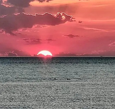 לינה וארוחת בוקר Sunset Bay טורה סודה