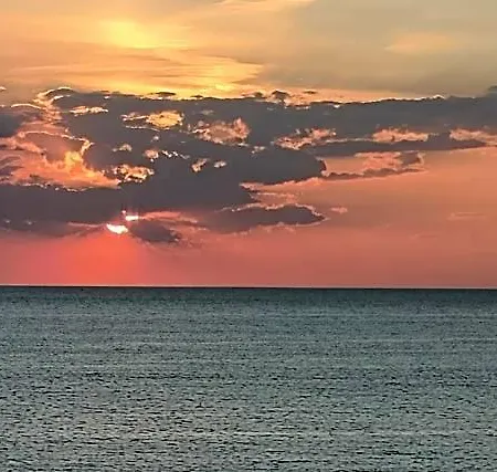 Sunset Bay Bed & Breakfast