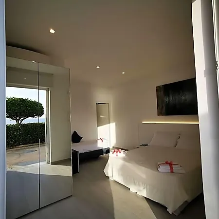 Bed & Breakfast Sunset Bay 4*