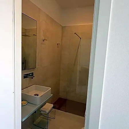 Sunset Bay לינה וארוחת בוקר 4*