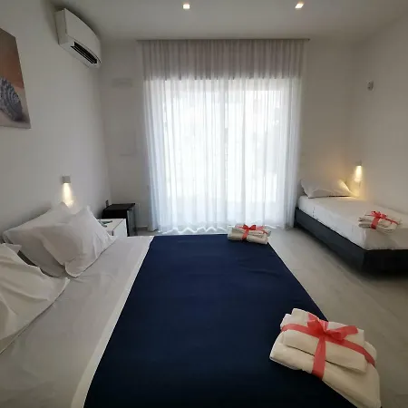 Sunset Bay לינה וארוחת בוקר