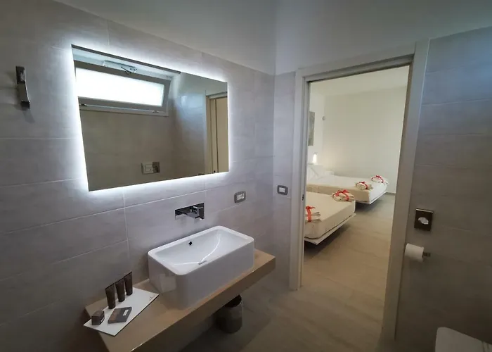 Sunset Bay Bed & Breakfast 4*